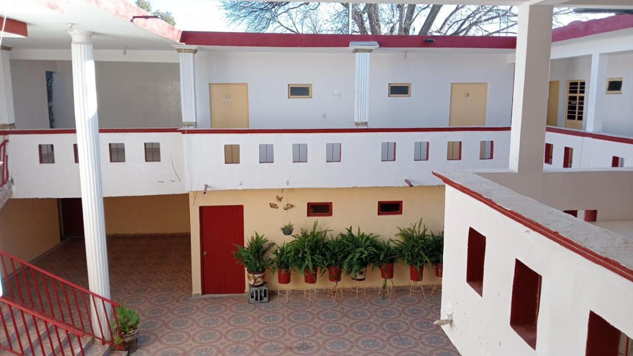 Hotel Rocio Cedral ภายนอก รูปภาพ